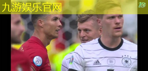 足球比赛守门员介绍词